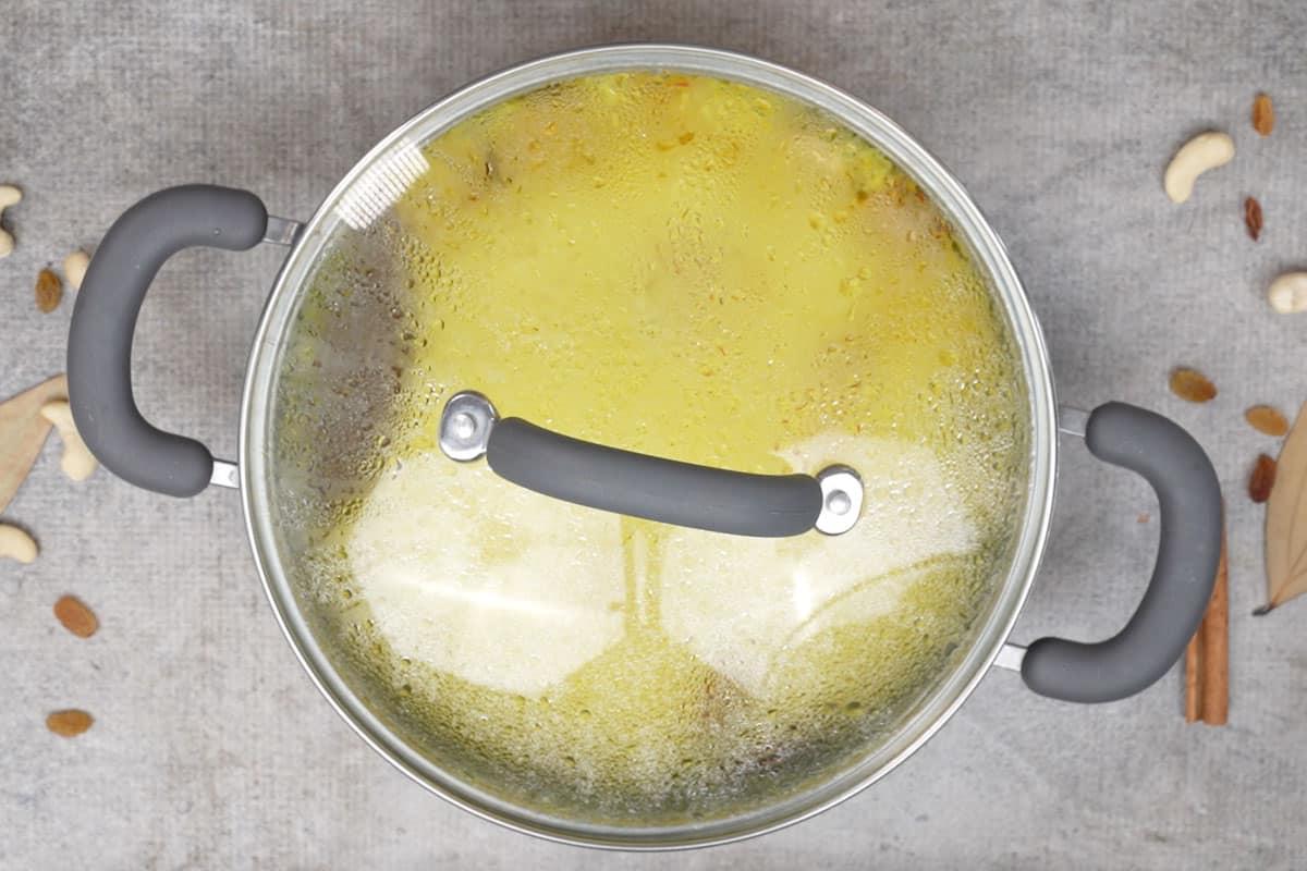 Padella rimossa dal fuoco.