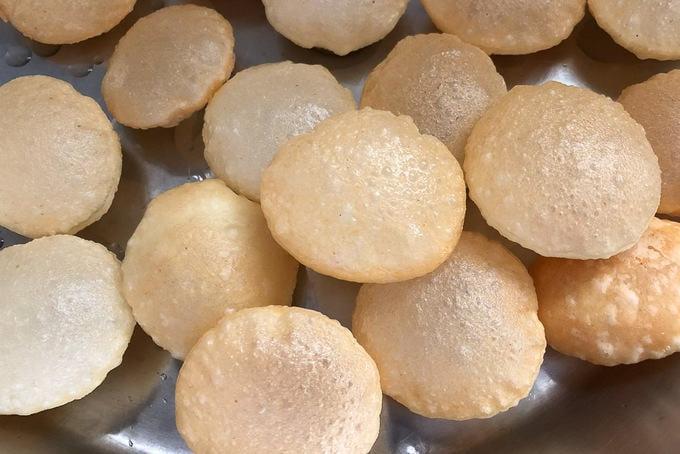 Suji golgappa pronto.