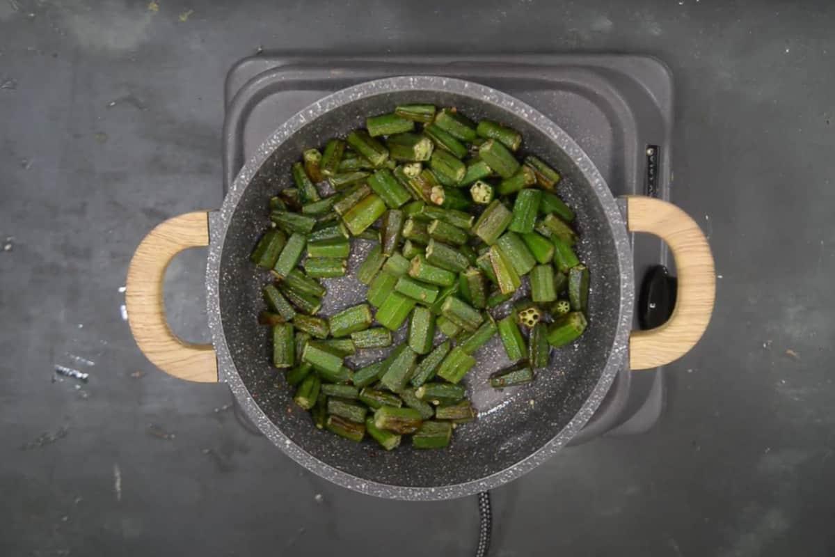 Gombo croccante alla farina di ceci 6 Bhindi fritta.