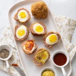 Uova alla Scozzese Keto e Low Carb DELIZIOSE! @EatBetterRecipes Uova alla Scozzese Keto e Low Carb