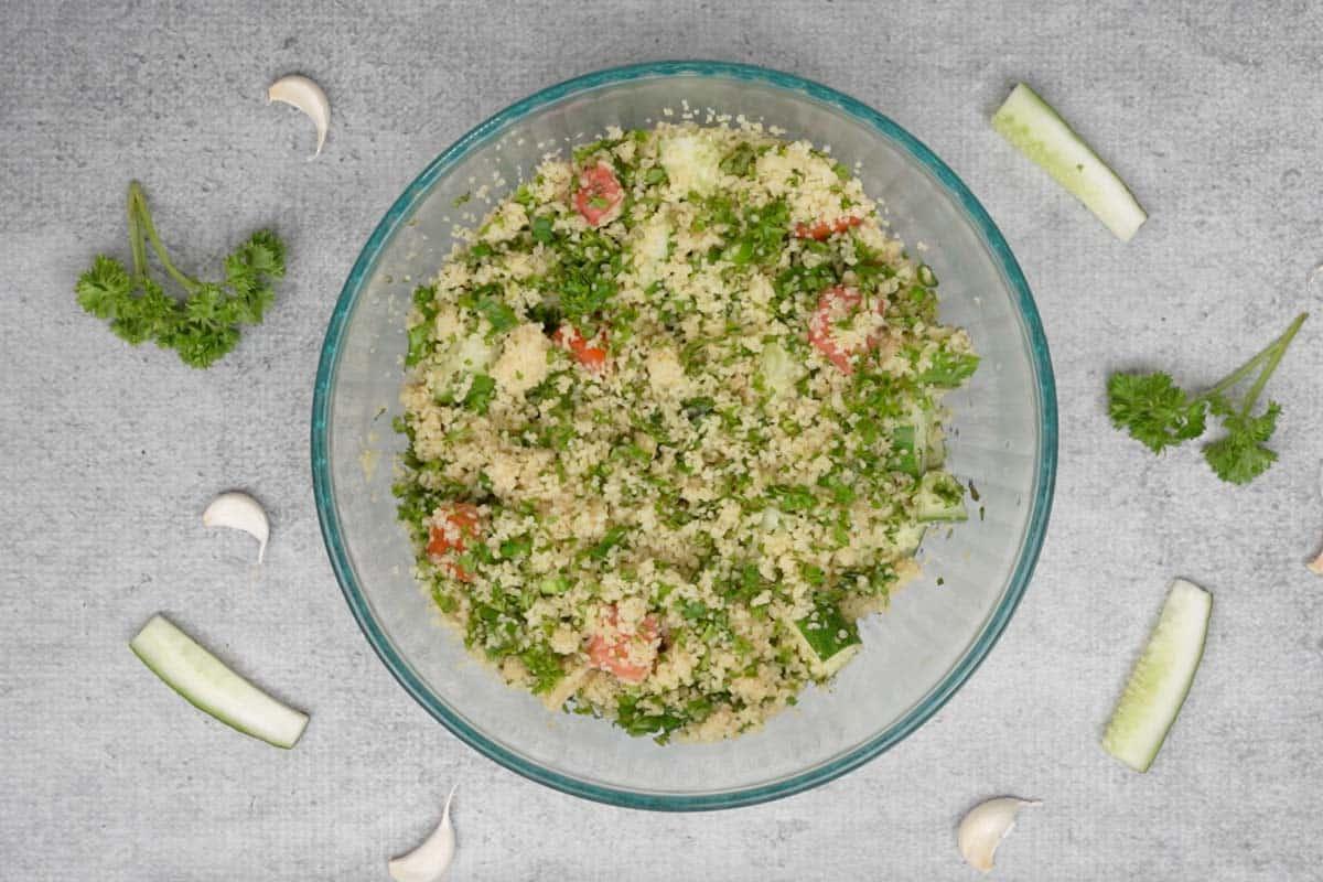 **Insalata di Tabbouleh Tradizionale** 10 Mescolato bene.