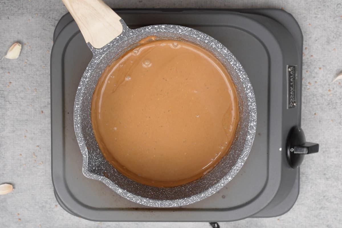 Salsa di Senape Hibachi (Simil Benihana) 11 Salsa senape hibachi pronta e servita in una ciotola.