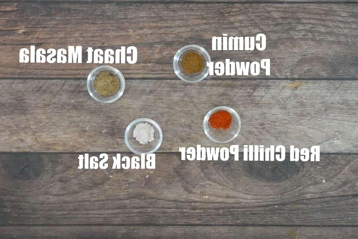 Ingredienti per jeeravan masala.