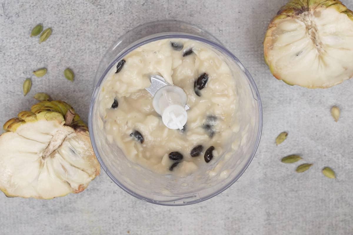 Basundi all'Annona 8 Semi separati dalla polpa.