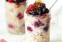 Cool & Creamy Fruit Overnight Oats