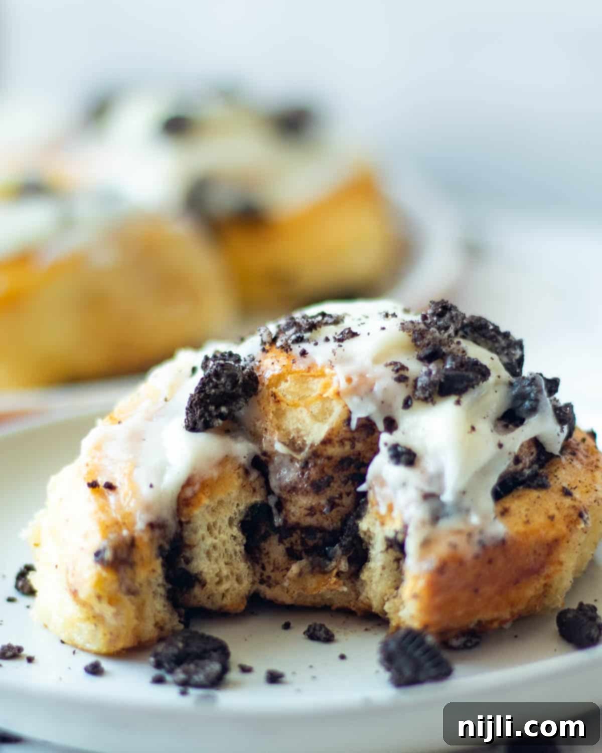 oreo cinnamon rolls closeup