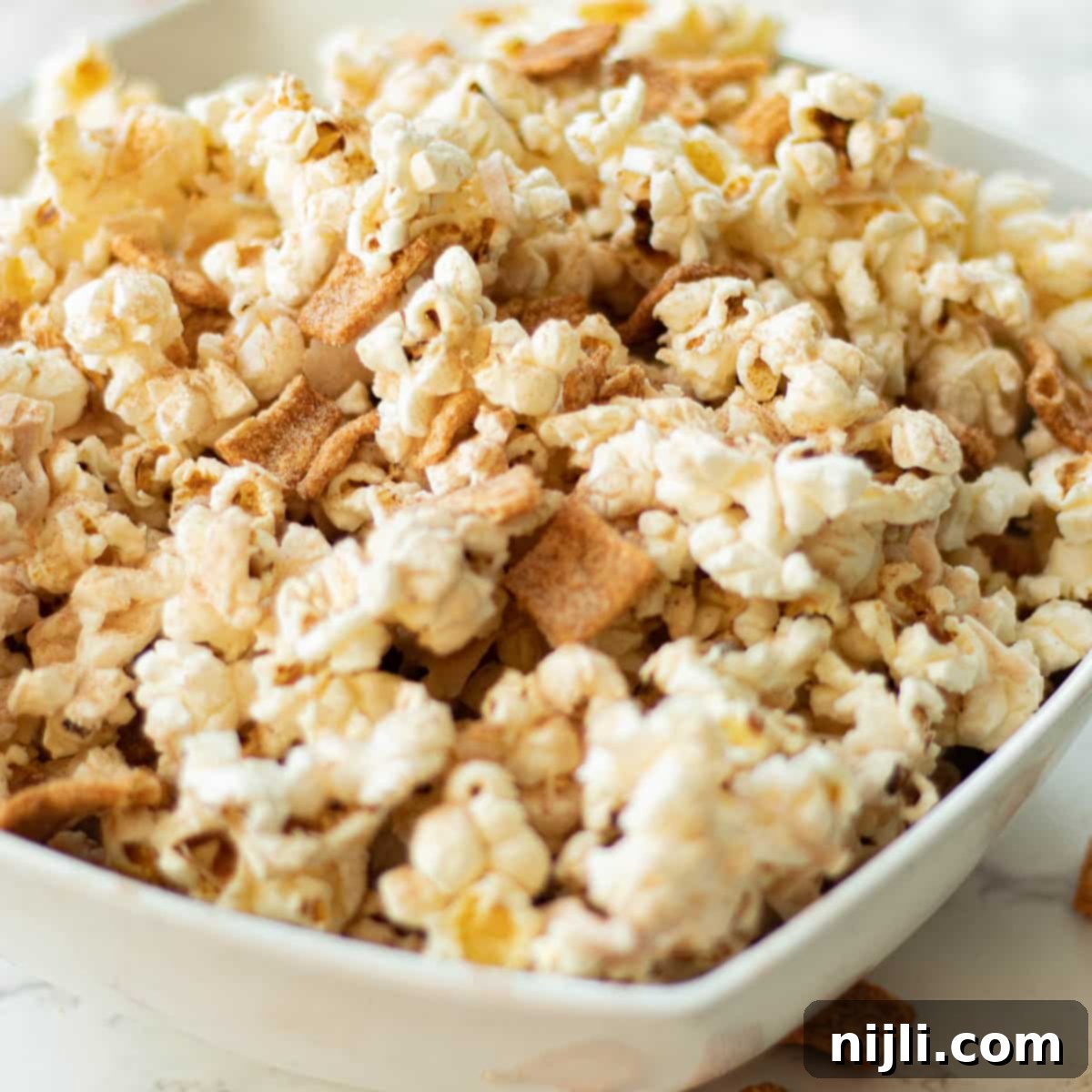 cinnamon toast crunch popcorn