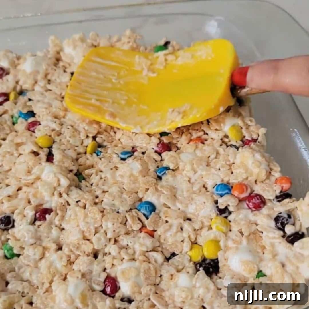 Colorful M and M Rice Krispie Treats 8 m&m rice krispie treats step 4