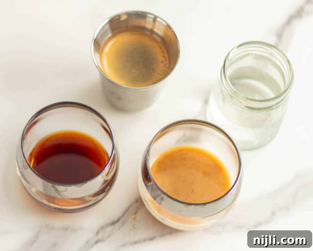 Pumpkin Spice Espresso Martini 4 pumpkin spice espresso martini ingredients