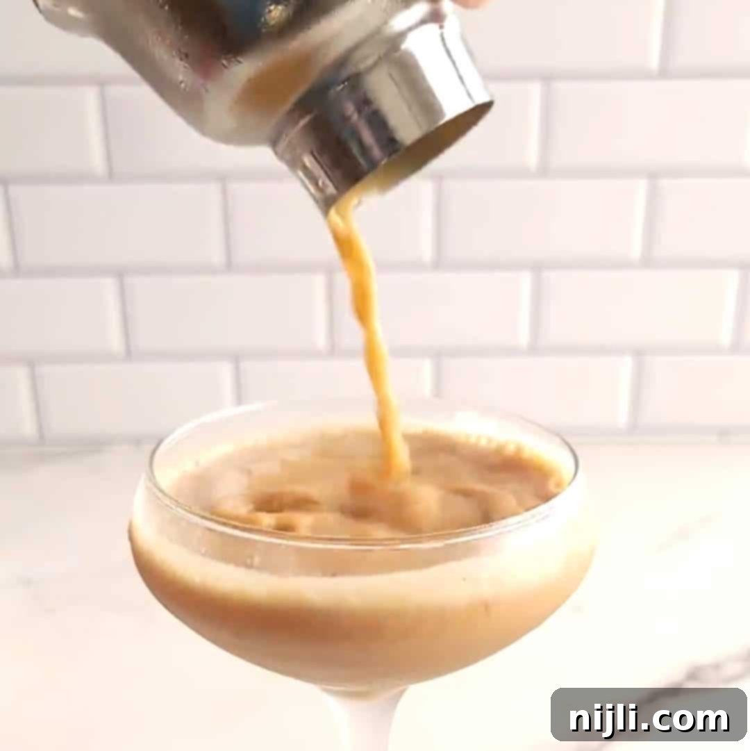 Pumpkin Spice Espresso Martini 8 pumpkin spice espresso martini step 3