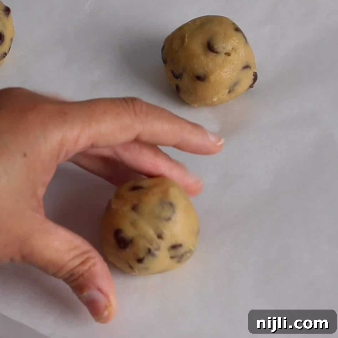 Decadent Chocolate-Stuffed Cookies 8 chocolate filled cookies step 4