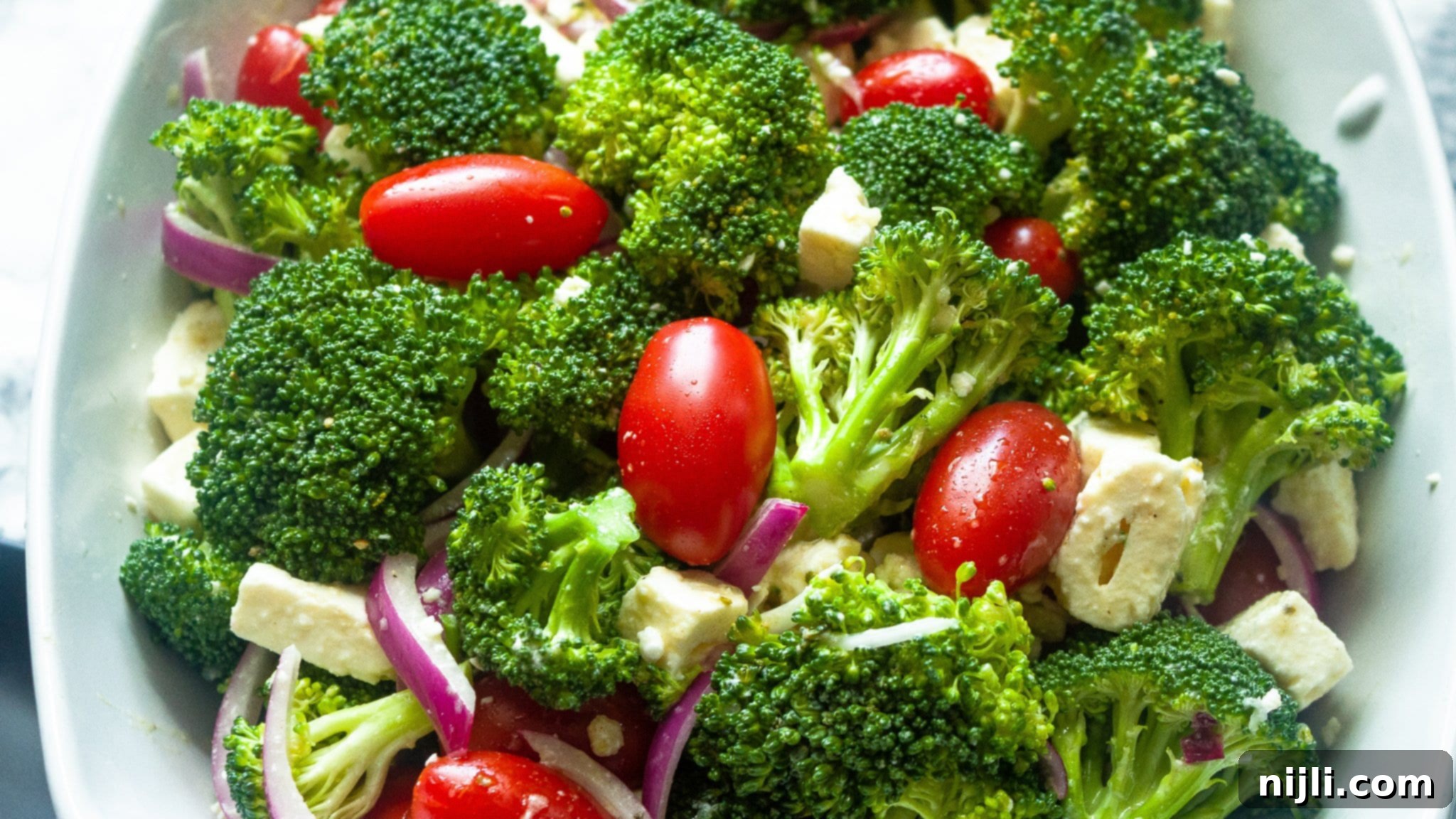 Keto Broccoli, Tomato, and Feta Salad 4 broccoli and tomato salad