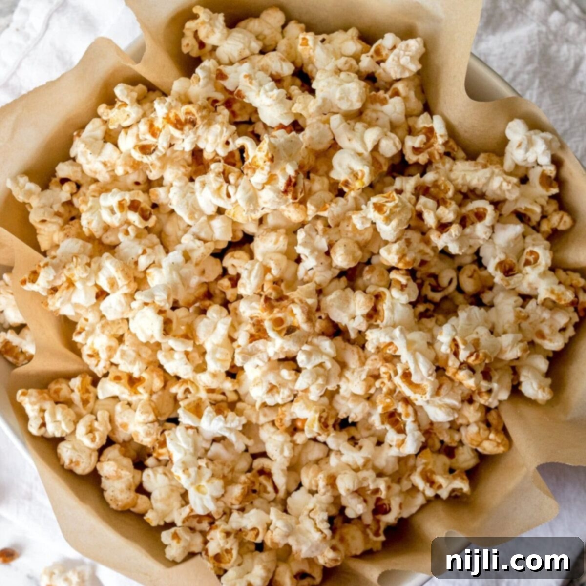 Sweet and Salty Cinnamon Kettle Corn 2 Sweet and Salty Kettle Corn Recipe with Cinnamon | Chenée Today