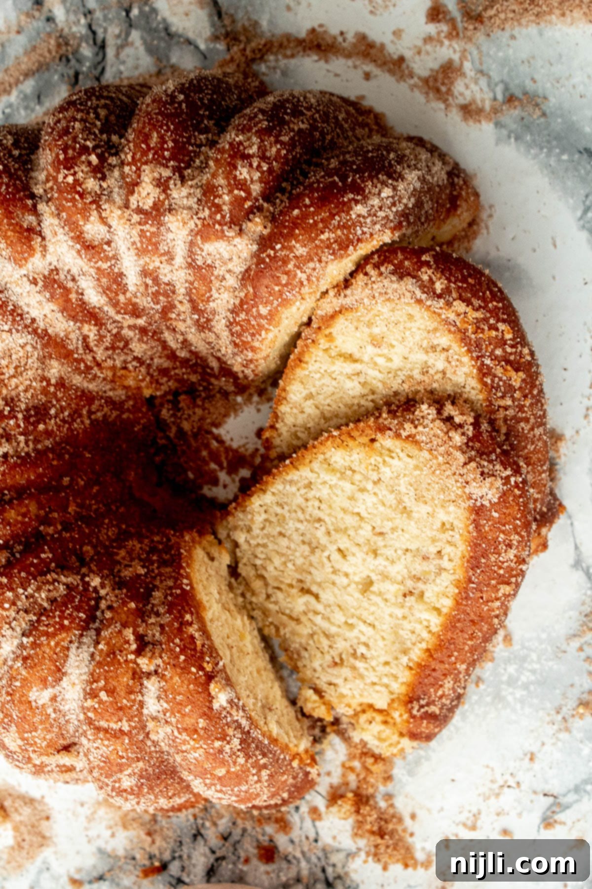 apple cider donut cake betty crocker sliced